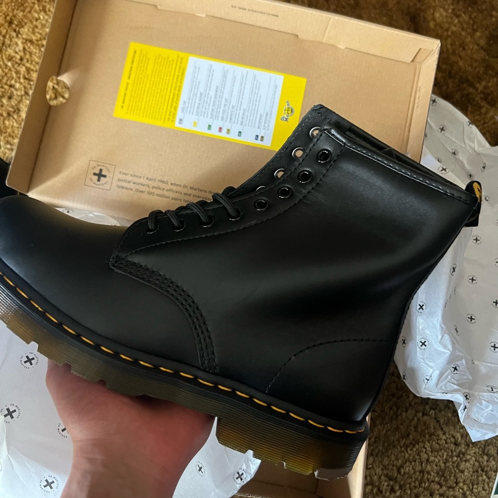 Brand New Dr. Martens 1460 SR 8-Tie Back UK 11 (US Men's 12) Medium